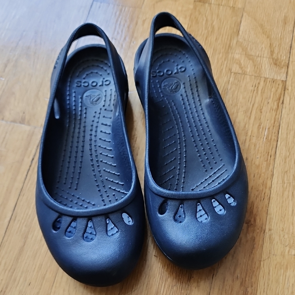 Crocs Womens Navy Blue Shoes